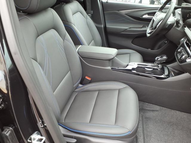 Used 2026 Buick Envista Sport Touring w/ Convenience I Package FWD image 24