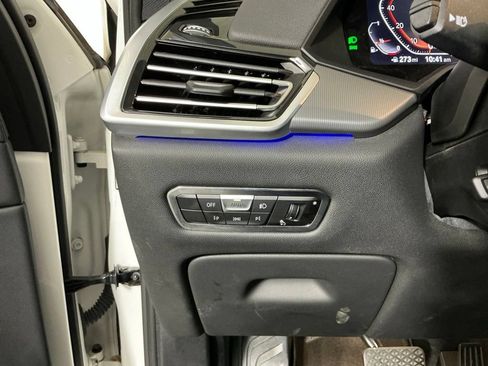 Used 2023 BMW X5 sDrive40i w/ Premium Package RWD image 2