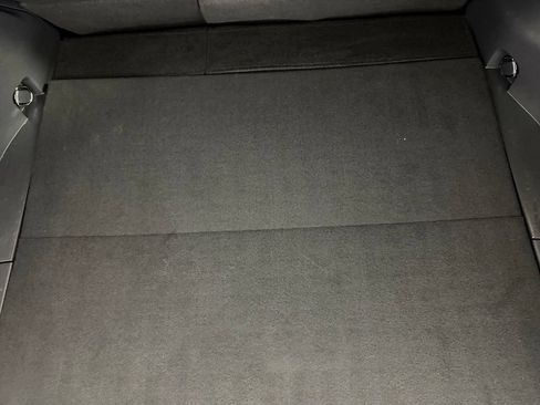 Used 2025 Toyota RAV4 LE FWD image 32