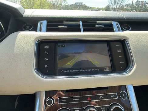 Used 2015 Land Rover Range Rover Sport HSE image 31