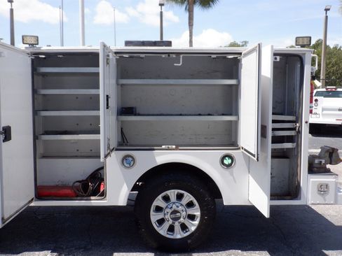 Used 2020 Ford F350 XLT AWD/4WD image 11