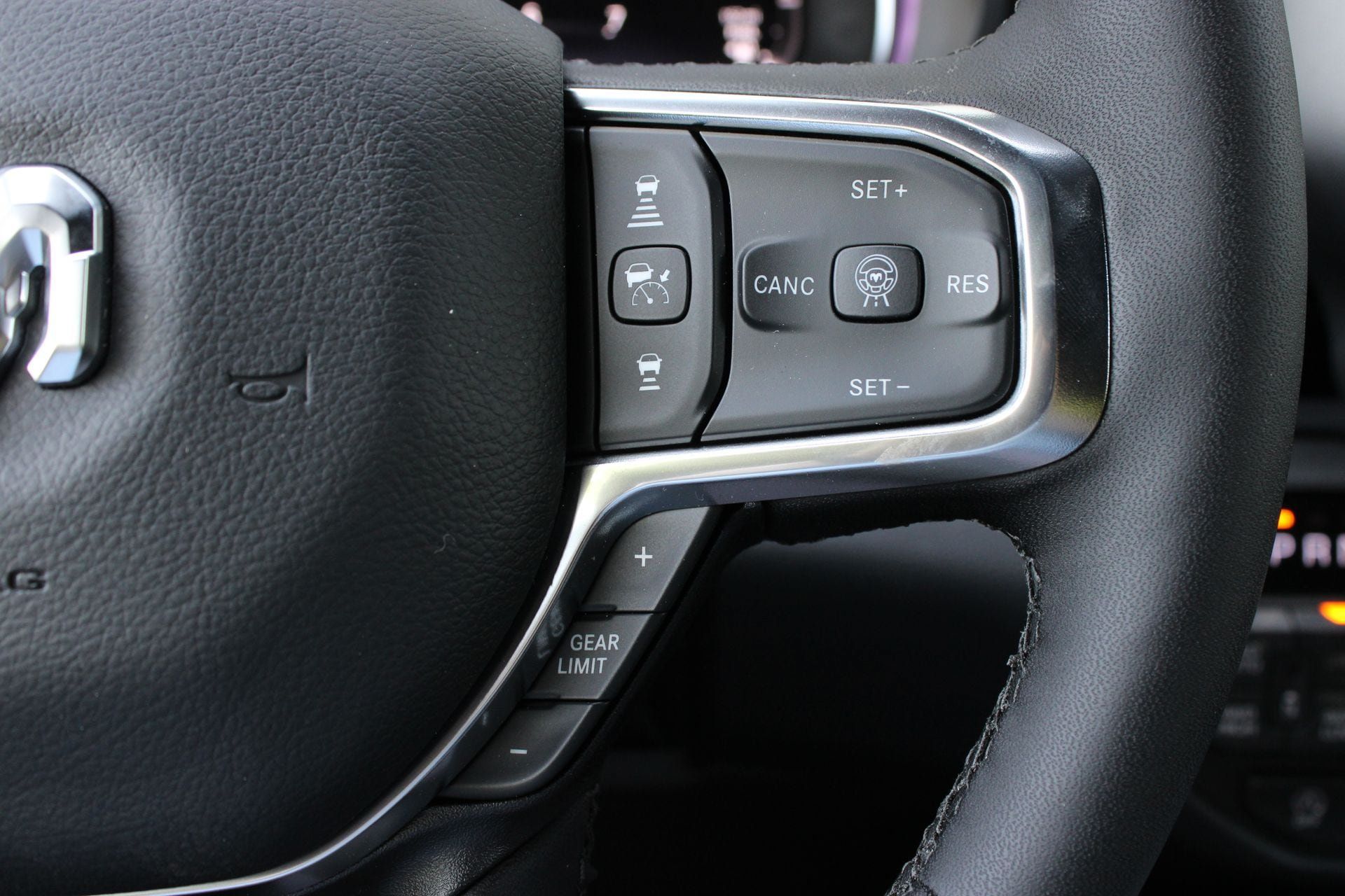 New 2026 RAM 1500 Laramie w/ Night Edition AWD/4WD image 36