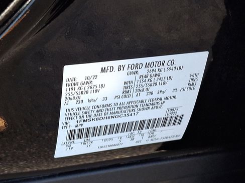 Certified 2022 Ford Explorer XLT w/ Equipment Group 202A image 28