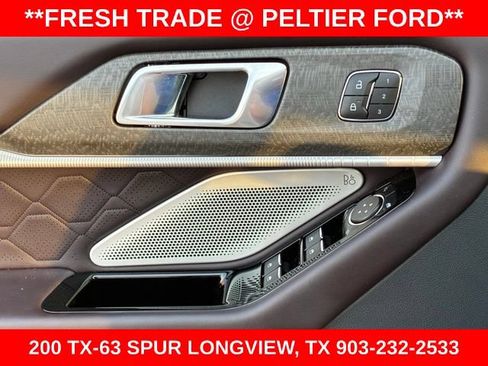 Used 2025 Ford Explorer Platinum w/ Ultimate Package RWD image 19