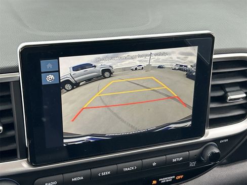 New 2026 Hyundai Venue SE image 25