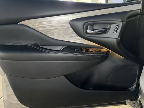 Certified 2018 Nissan Murano Platinum image 14