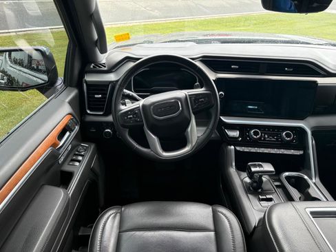 Used 2022 GMC Sierra 1500 Denali w/ Denali Reserve Package AWD/4WD image 19
