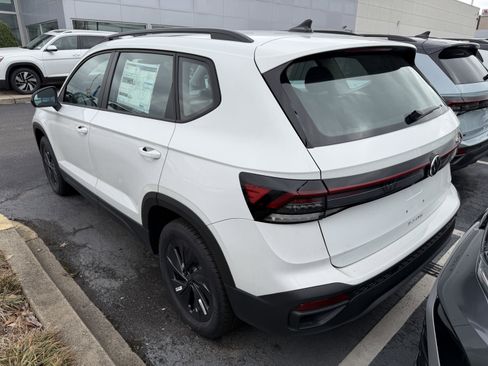 New 2026 Volkswagen Taos S FWD image 5