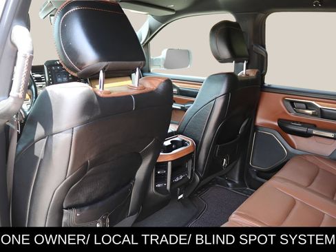 Used 2022 RAM 1500 Limited AWD/4WD image 17