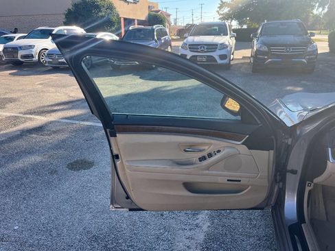 Used 2013 BMW 528i xDrive Sedan image 15