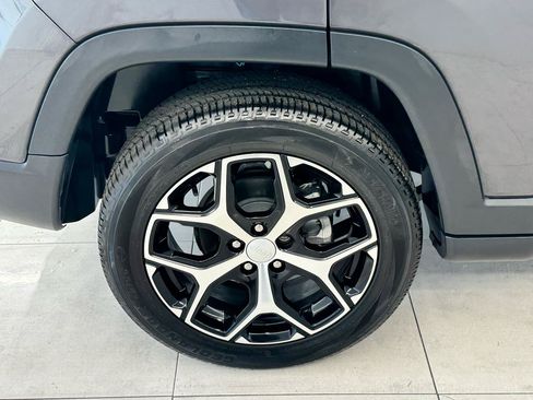 Used 2024 Jeep Compass Limited AWD/4WD image 40