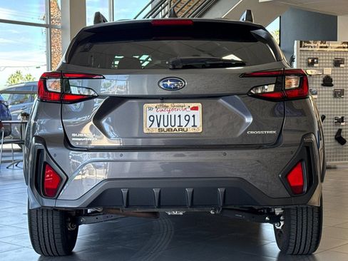 Certified 2025 Subaru Crosstrek 2.5i Limited w/ Crosstrek Mirror Package AWD/4WD image 4
