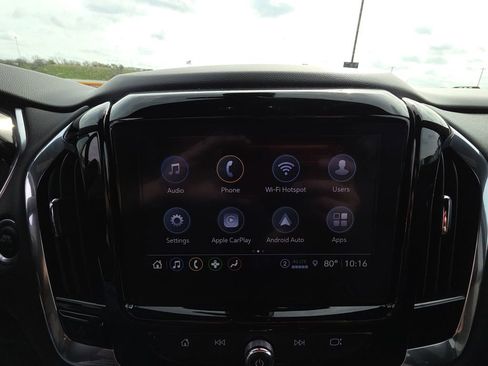 Used 2023 Chevrolet Traverse LT w/ LPO, Floor Liner Package image 21