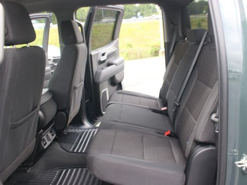 Used 2025 Chevrolet Silverado 1500 LT AWD/4WD image 33