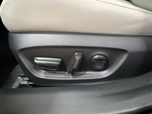 New 2026 Toyota Prius XLE image 15