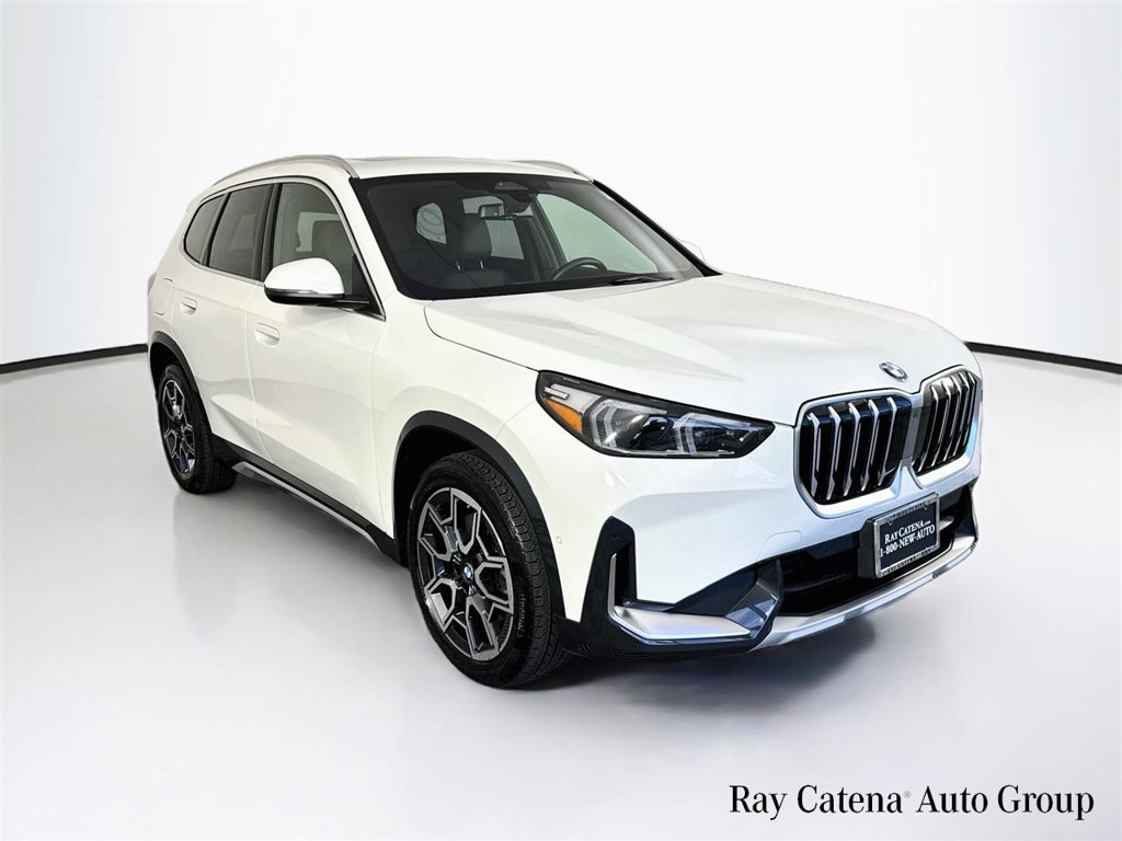 Used 2026 BMW X1 xDrive28i w/ Convenience Package AWD/4WD image 1