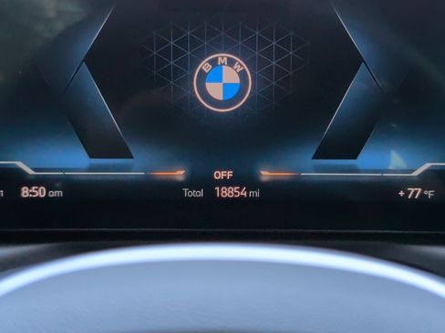 Used 2024 BMW 230i Coupe w/ Premium Package RWD image 12