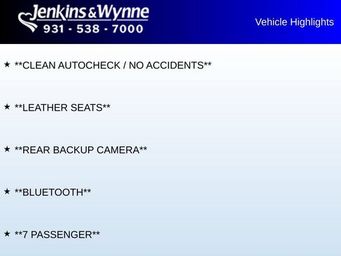 Used 2024 Chrysler Pacifica Touring-L FWD image 5