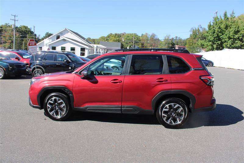 Used 2026 Subaru Forester Premium AWD/4WD image 5