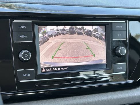 Used 2024 Volkswagen Taos S FWD image 29