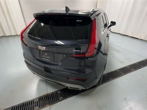 Certified 2023 Cadillac XT4 Premium Luxury w/ Cold Weather Package image 7