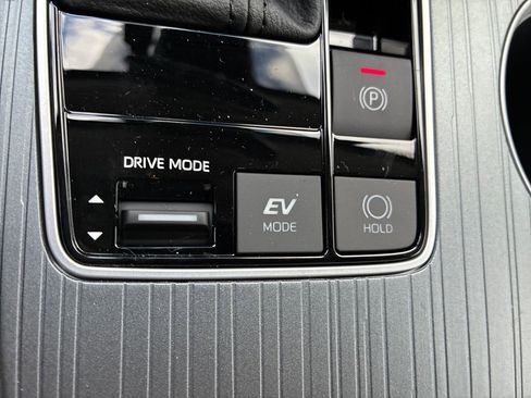 New 2026 Toyota Sienna LE image 39