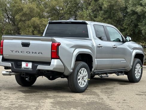 New 2025 Toyota Tacoma SR5 image 4