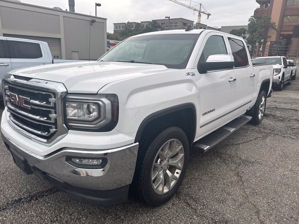 Used 2017 GMC Sierra 1500 SLT w/ SLT Premium Package AWD/4WD image 16