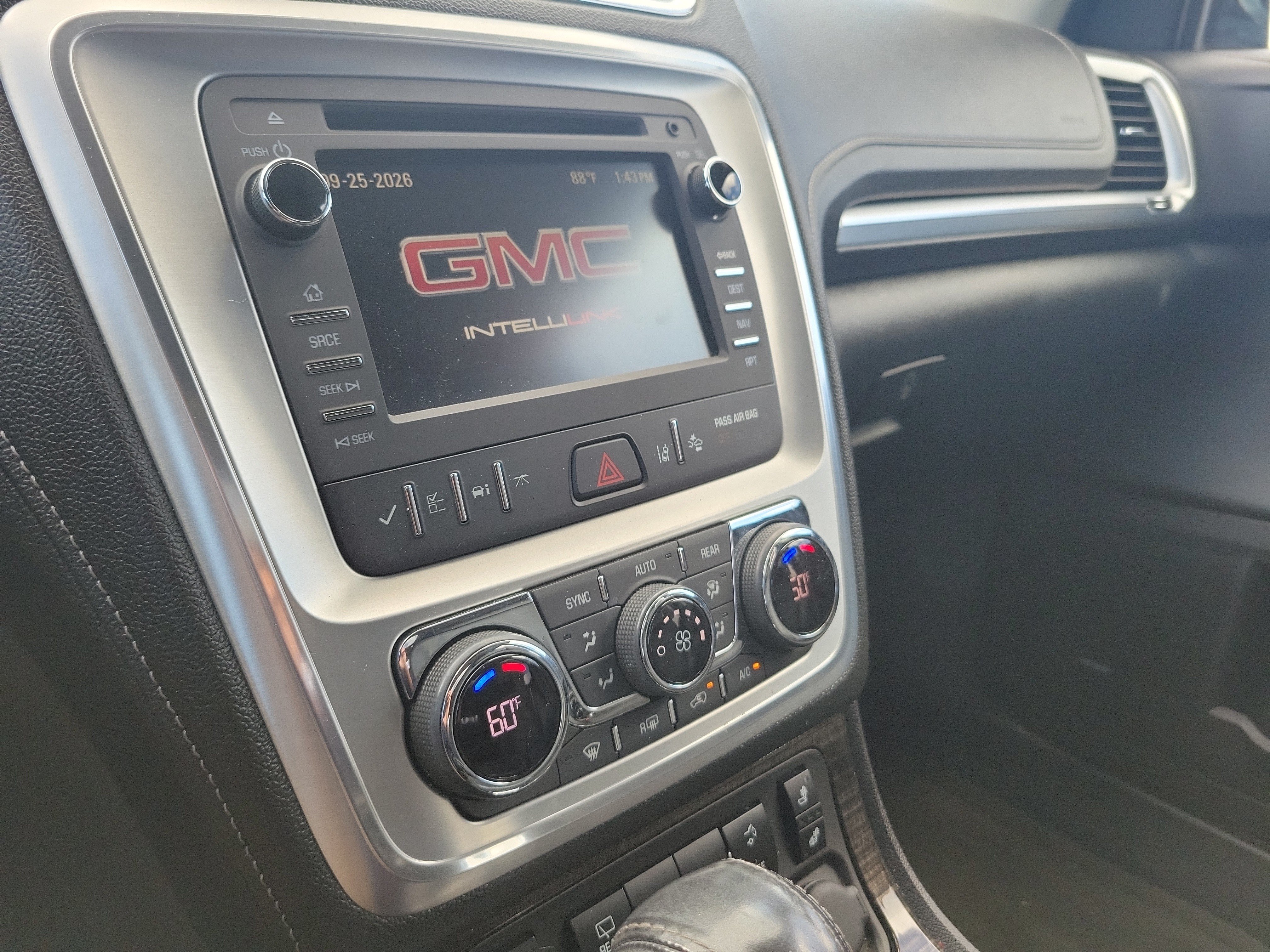 Used 2017 GMC Acadia Limited SLT AWD/4WD image 28