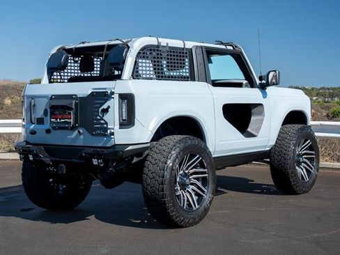 Used 2023 Ford Bronco 2-Door w/ Sasquatch Package AWD/4WD image 16