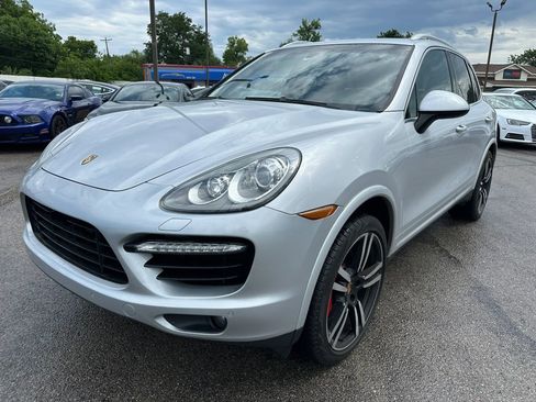 Used 2014 Porsche Cayenne Turbo S AWD/4WD image 31