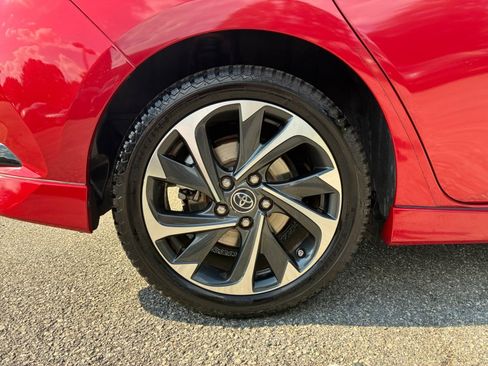 Used 2017 Toyota Corolla iM FWD image 27