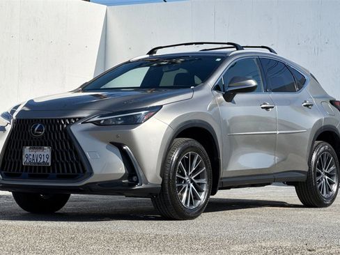 Used 2023 Lexus NX 350h 350h Premium image 7