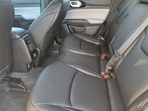 New 2026 Jeep Compass Limited image 22