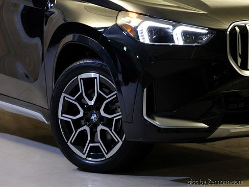 Certified 2026 BMW X1 xDrive28i AWD/4WD image 3