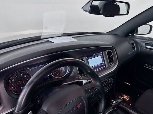 Used 2020 Dodge Charger SXT w/ Navigation & Travel Group AWD/4WD image 9