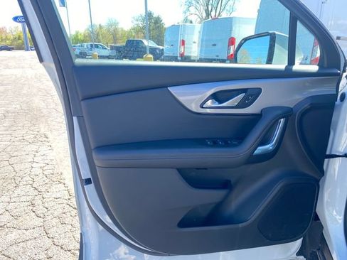 Used 2021 Chevrolet Blazer LT w/ LPO, Floor Liner Package FWD image 17