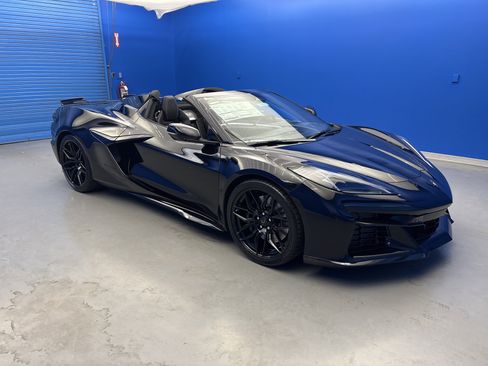 New 2026 Chevrolet Corvette Z06 w/ Stealth Interior Trim Package RWD image 26