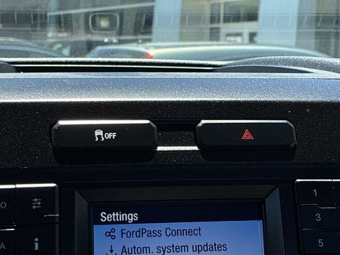 Used 2022 Ford F250 XL w/ Power Equipment Group AWD/4WD image 34