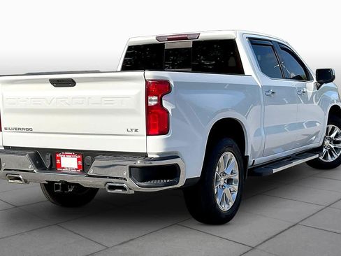 Used 2020 Chevrolet Silverado 1500 LTZ w/ LTZ Plus Package AWD/4WD image 13