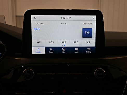 Used 2020 Ford Escape Titanium AWD/4WD image 12