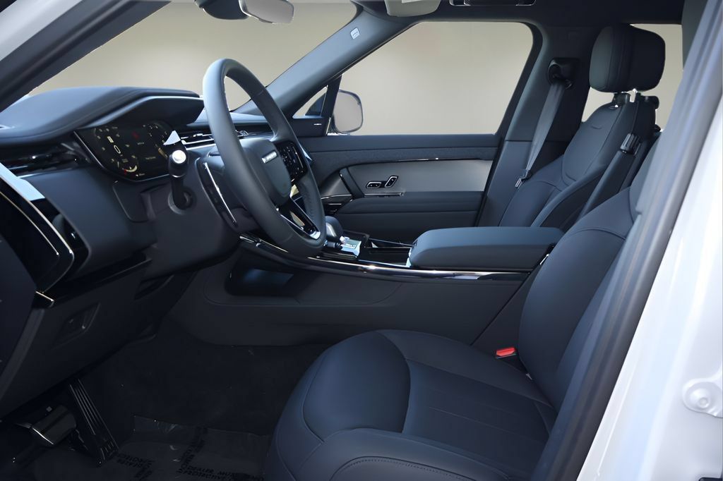 New 2026 Land Rover Range Rover Sport SE AWD/4WD image 11