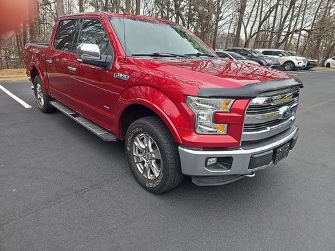 Used 2015 Ford F150 Lariat image 12