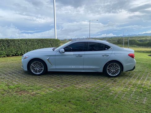 Used 2020 Genesis G70 2.0T w/ Elite Package image 4