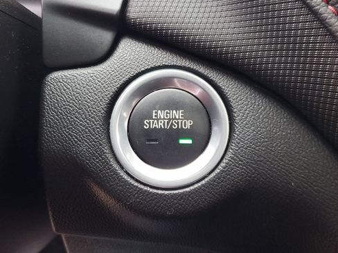 Used 2024 Chevrolet Equinox RS FWD image 29