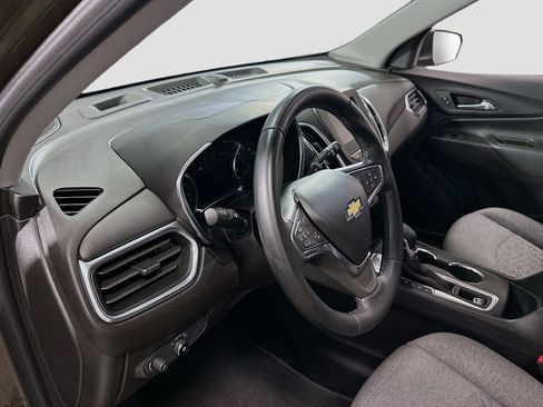 Used 2023 Chevrolet Equinox LT FWD image 10