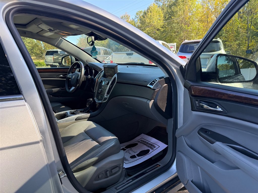Used 2012 Cadillac SRX Performance FWD image 13