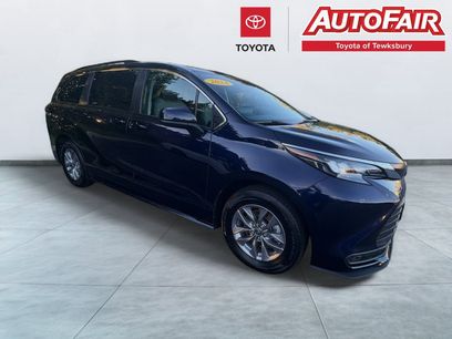 Certified 2024 Toyota Sienna LE w/ LE Plus Package