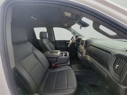 Used 2025 Chevrolet Silverado 1500 W/T w/ WT Value Package image 34