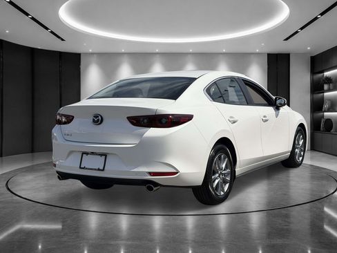 Used 2026 MAZDA MAZDA3 s FWD image 5